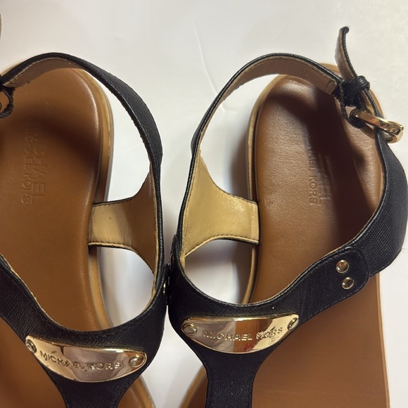 Michael Kors sandals - Picture 3 of 5
